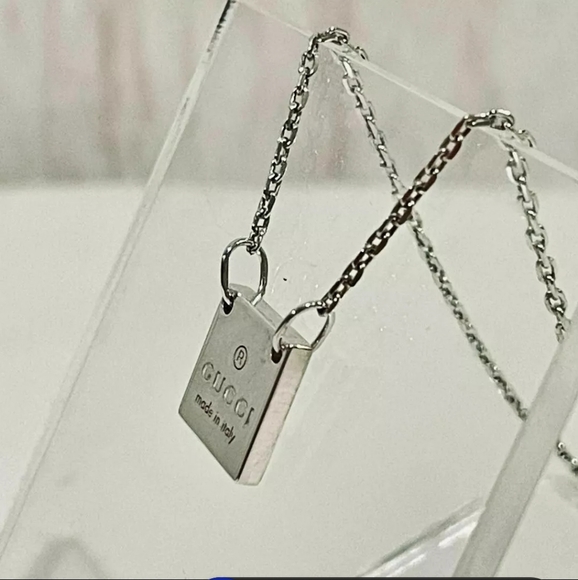 NEW Gucci Logo Square Pendant Necklace With Box And Dust Bag.Full Inclusion - Picture 13 of 17